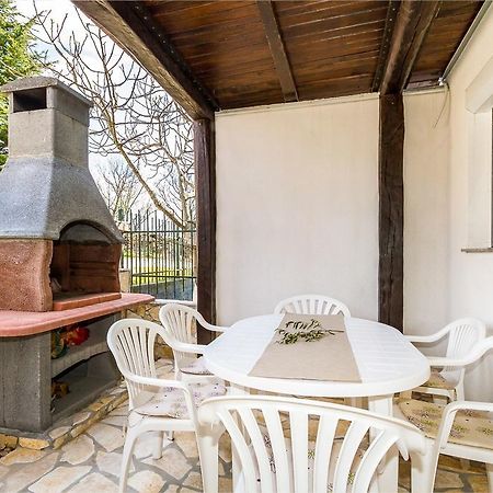 Apartmani Bregovec Maslenica Extérieur photo