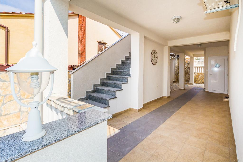 Apartmani Bregovec Maslenica Extérieur photo