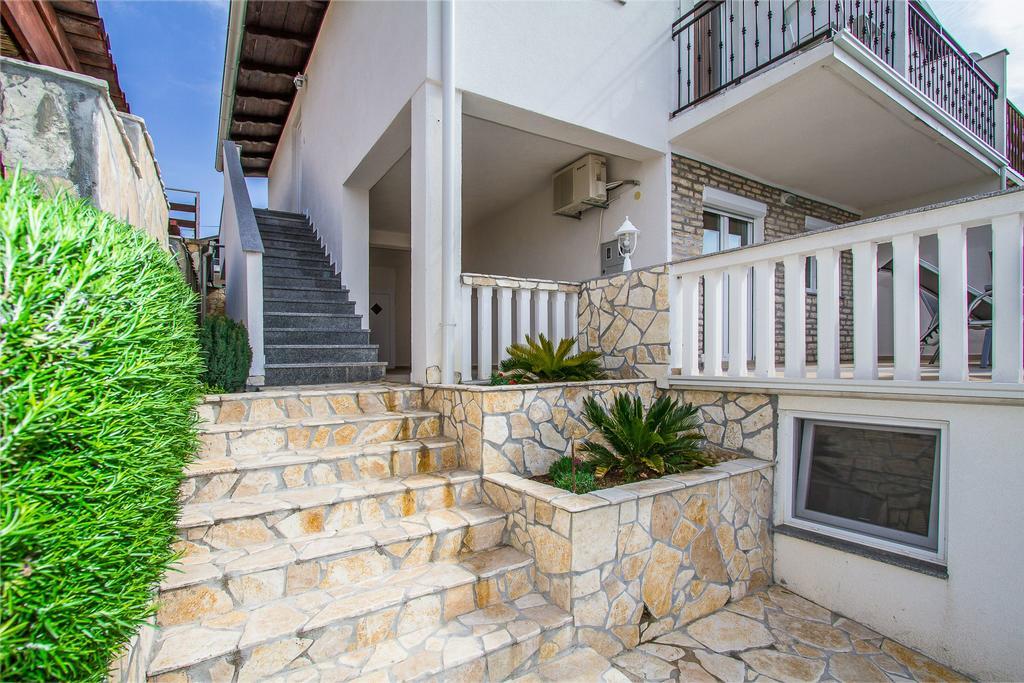Apartmani Bregovec Maslenica Extérieur photo