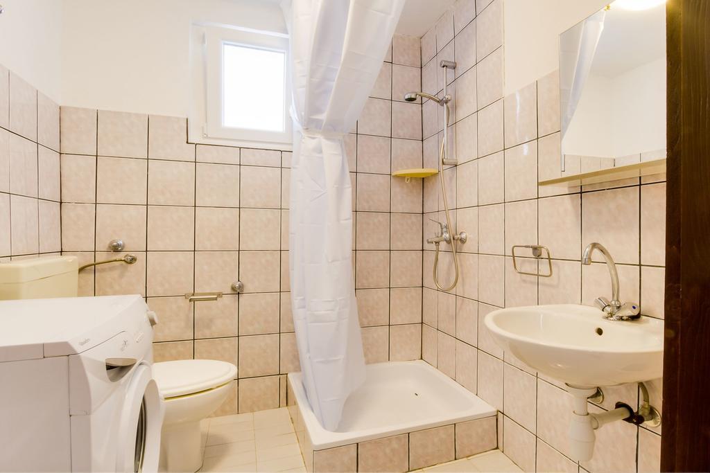Apartmani Bregovec Maslenica Extérieur photo